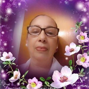 Meet your Posher, Yaneth